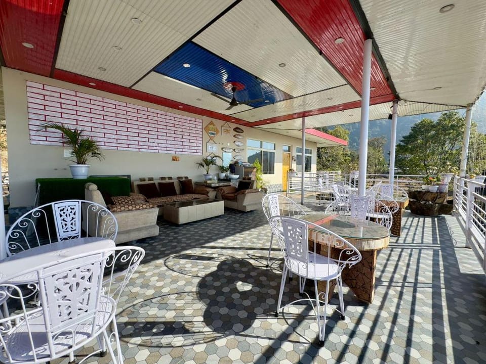 Paradise Inn Resort Hotel in Punjab, India