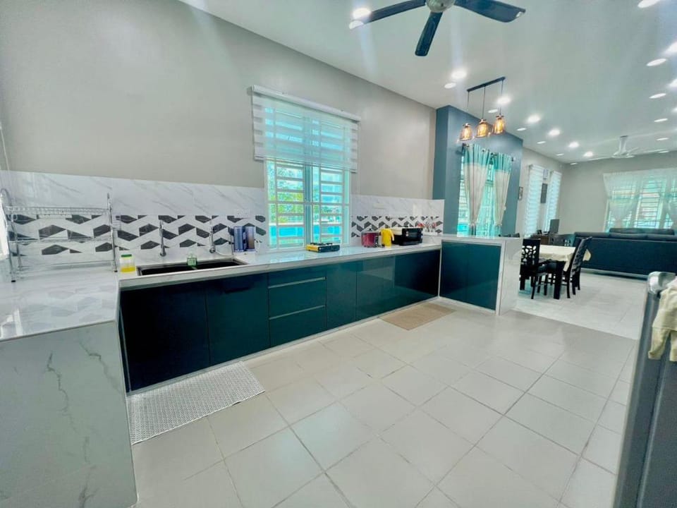 COZY HOMESTAY NEAR HSB -  WIFI & 4 ROOMS AIRCONDS Vacation rental in Kedah