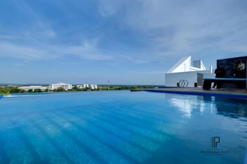 D'SERENE STAY- POOL WITH 3 ROOMS & WIFI@ALOR SETAR Apartment in Kedah