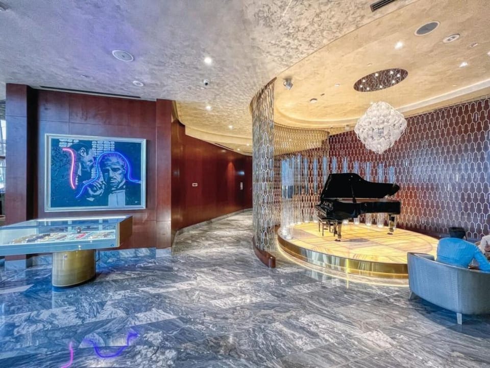 Stylish 1BR in Business Bay near Downtown Apartment in Dubai