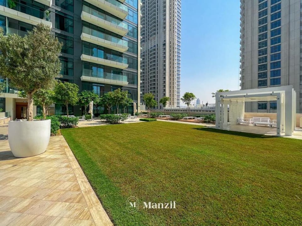 Lux 3BR Seaview Beach Front Home, Palm Jumeirah Vacation rental in Dubai