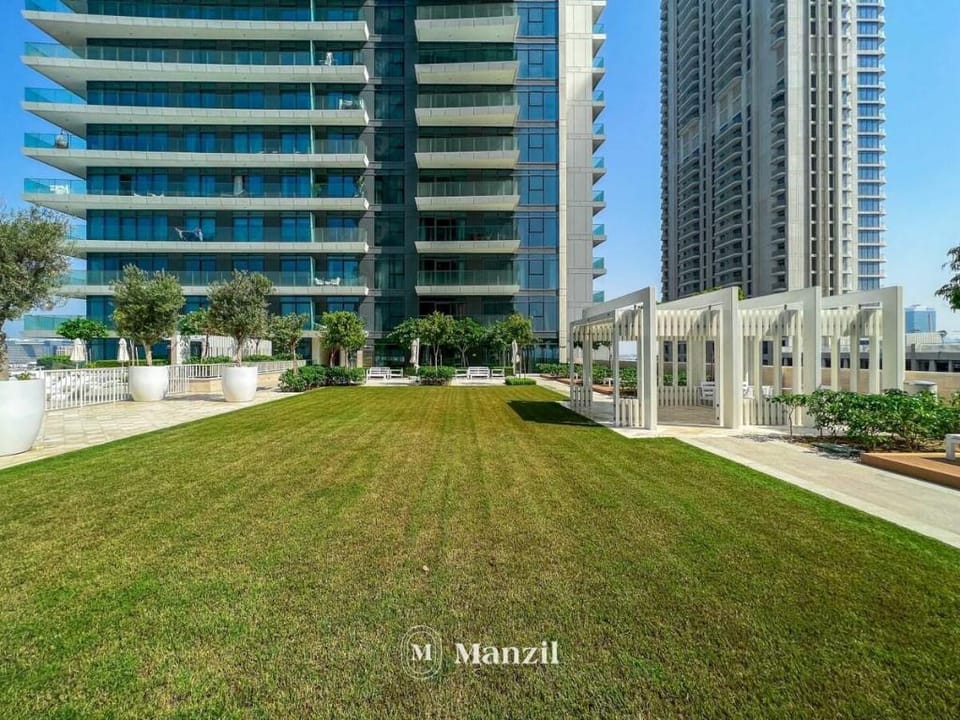 Lux 3BR Seaview Beach Front Home, Palm Jumeirah Vacation rental in Dubai