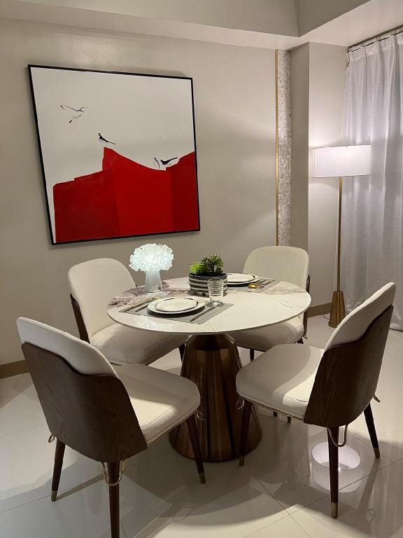 Luxury Manila Bay SunsetNear Okada Airport MOA Apartment in Pasay