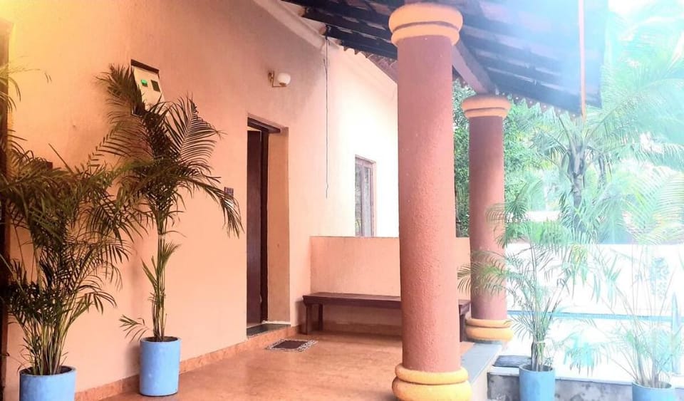 Heritage with private Pool few mins drive to Baga Vacation rental in Goa, India