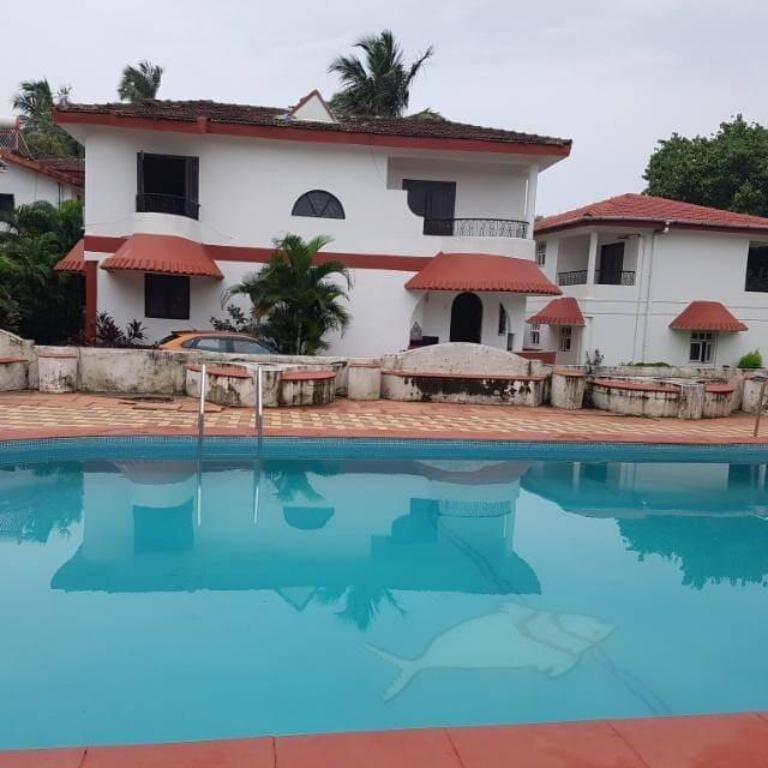 Beach villa | Candolim | 300mts to Beach | Pool. Villa in Candolim