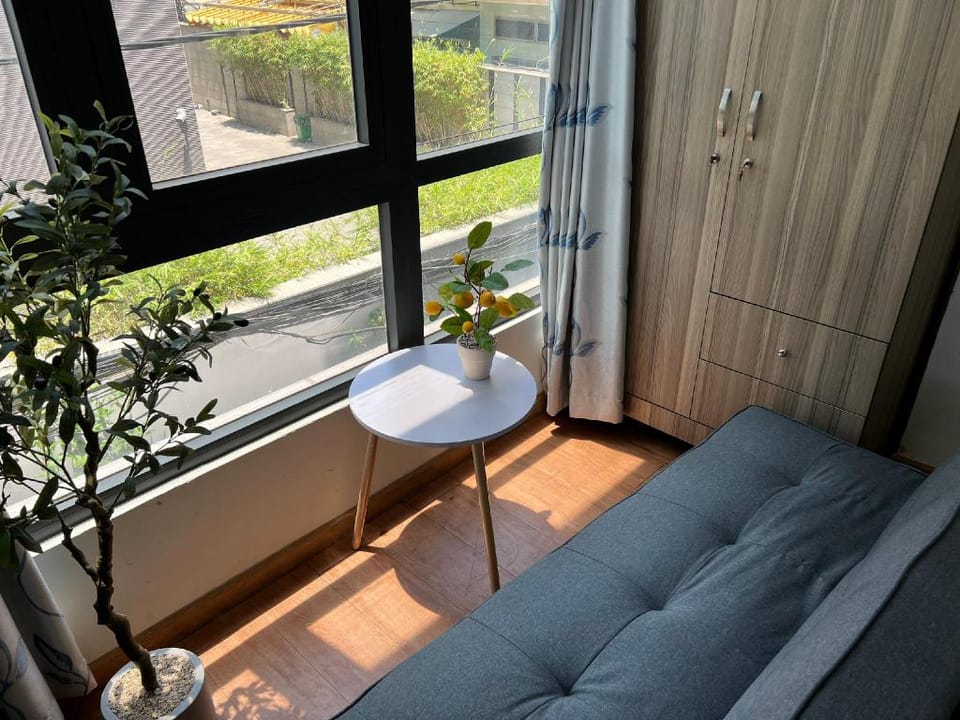 Unique Studio 102 -in Japanese Town-Central Saigon Apartment in Ho Chi Minh City