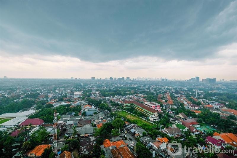 Comfort 2BR Cinere Bellevue Suites By Travelio Apartment in South Jakarta City