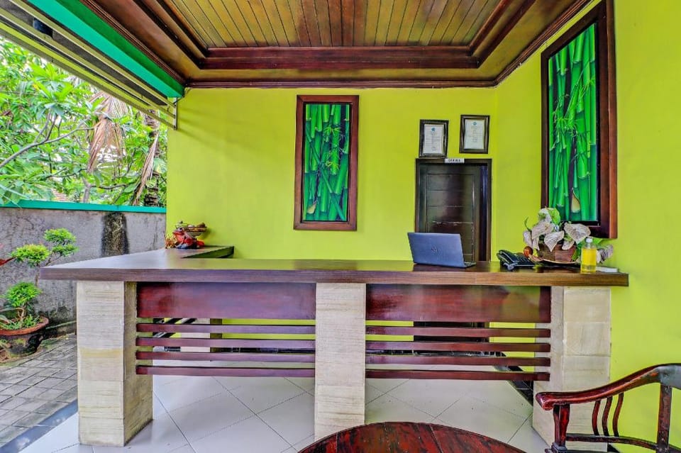 Capital O 91836 Pondok Bambu Hotel in Denpasar