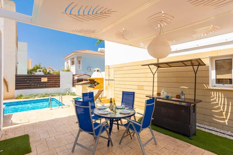 Villa Vitamin Blue in Pernera Apartment in Paralimni