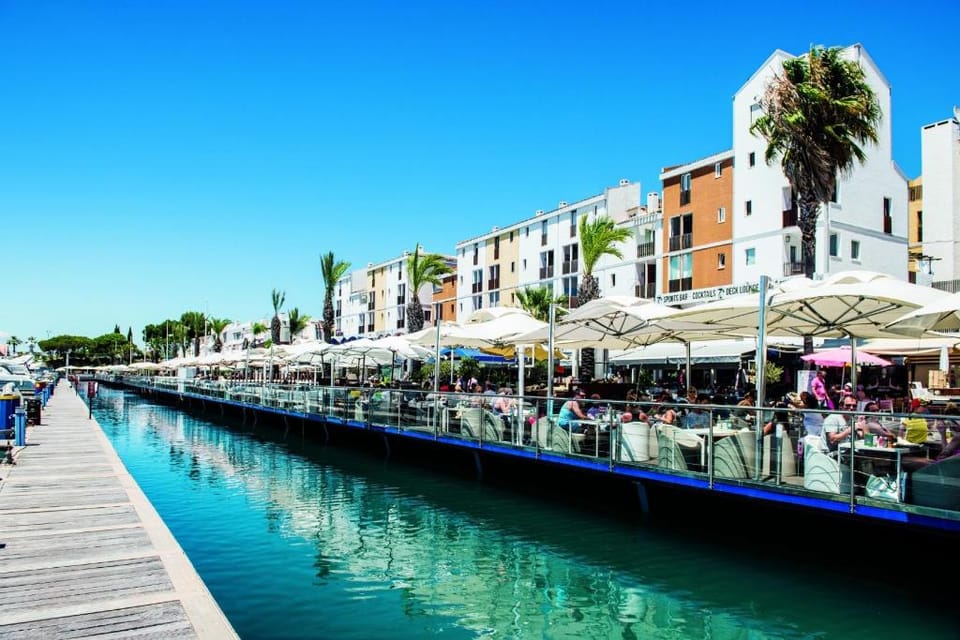 VILAMOURA MAIN AVENUE by HOMING Apartment in Quarteira