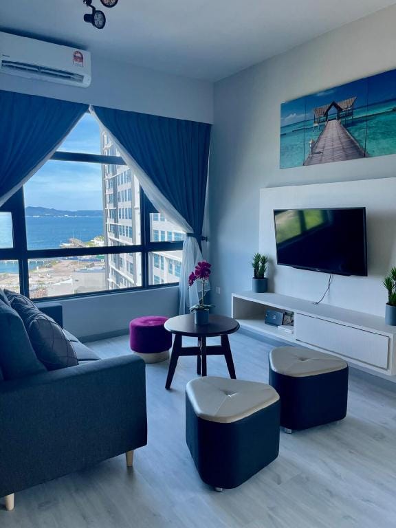 BL Jesselton Quay 2-Bedroom 2-Bath Kota Kinabalu Apartment in Kota Kinabalu