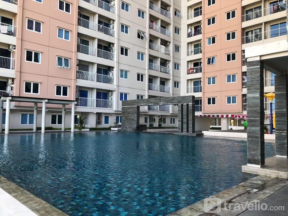 Best 2BR Puncak Bukit Golf Surabaya By Travelio Apartment in Surabaya