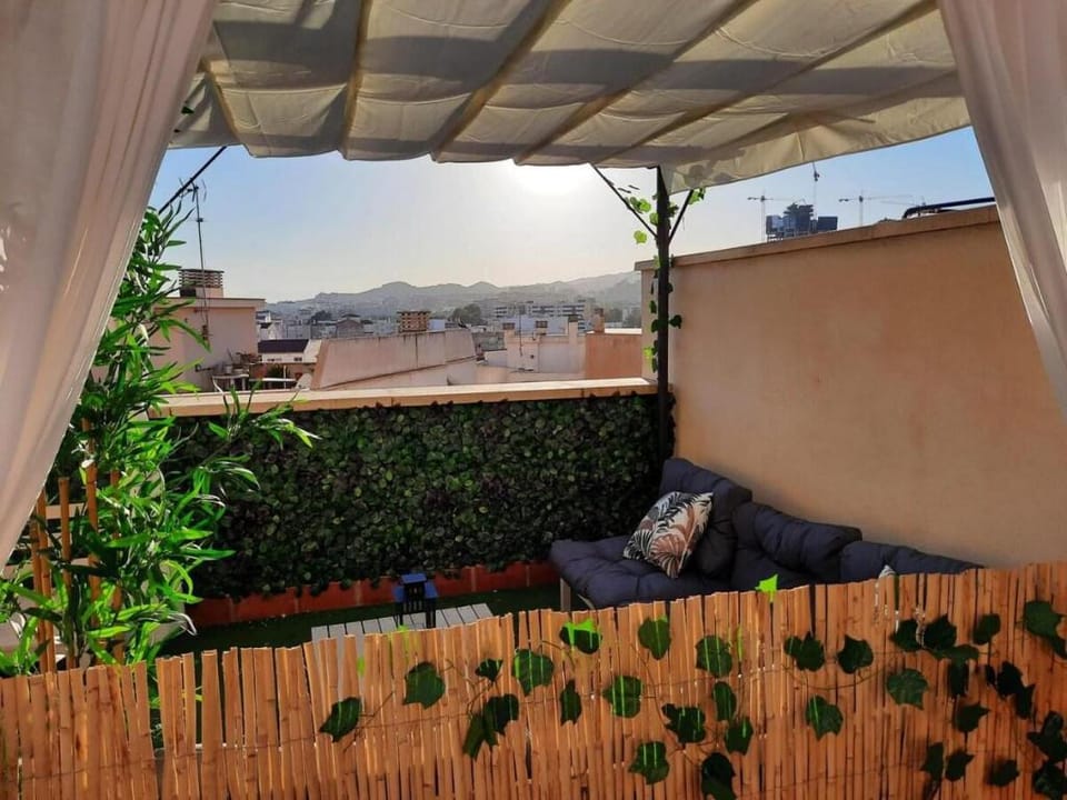 Del Parque Flats - Estudio Capuchinos Terrace Apartment in Malaga