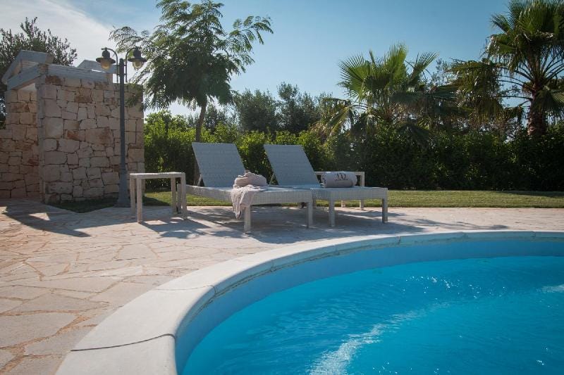 TD Villa Luna Trulli with Large Pool Apartment in Apulia