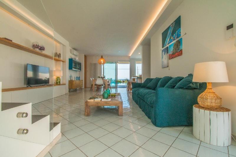 TD Villa Levante Modern Luxury Villa with Sea View Apartment in Apulia