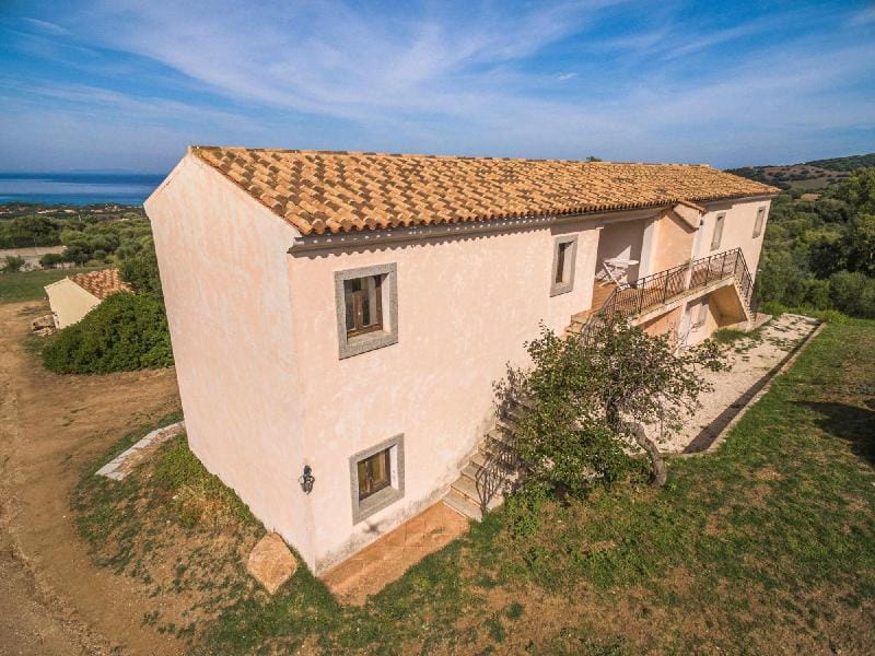 b Giagumeddu 08A Bilo Apartment in Sardinia