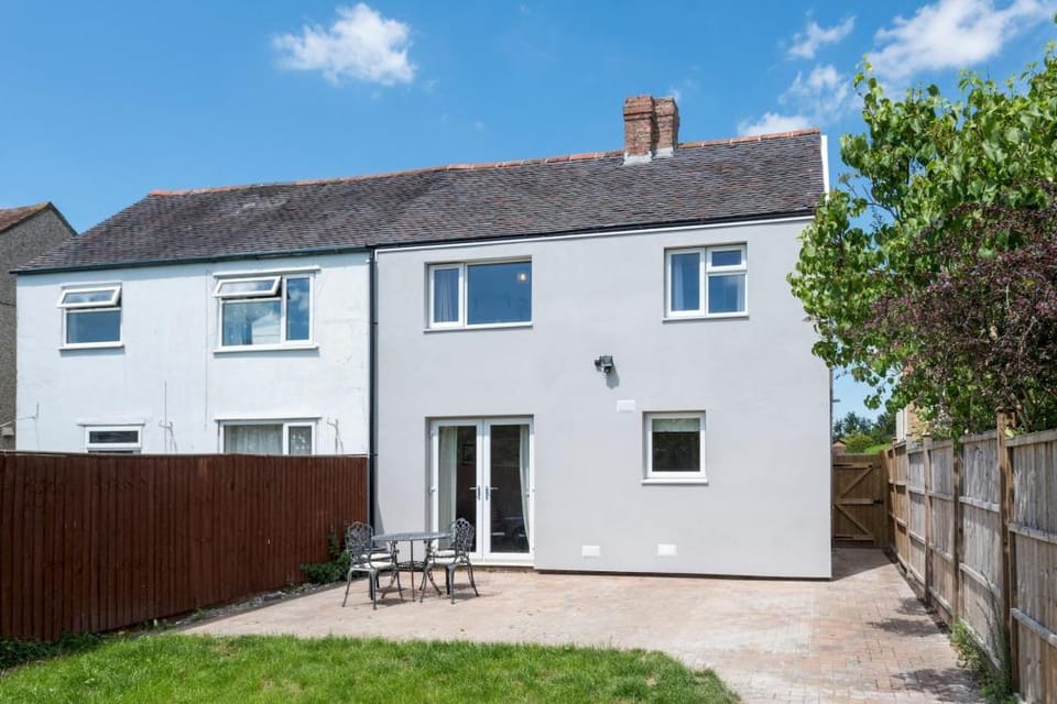 The Oxford Abode - 3-Bedroom House - large garden Apartment in Oxford