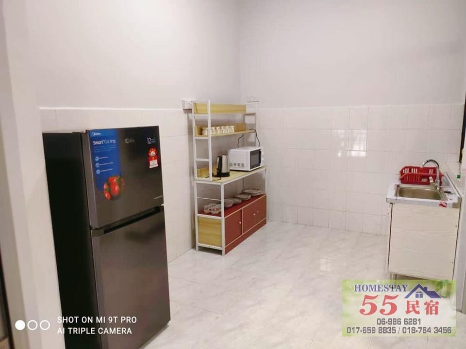 Clean 4-bedrooms home in Bukit Bakri Muar Vacation rental in Johor