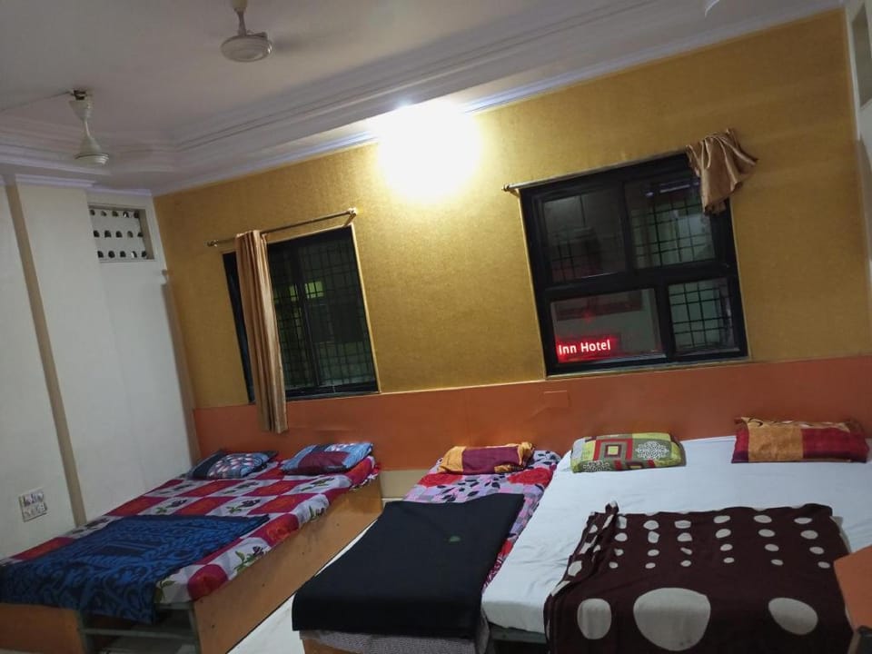 Hotel Sai Dwar shirdi. Book your holidays now ? Apartment in Maharashtra