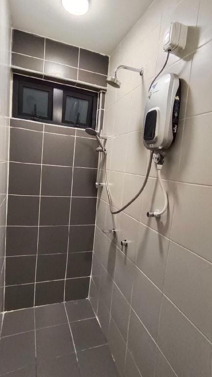 Legoland 2min C-16-04/1Bedroom queen size bed Apartment in Johor