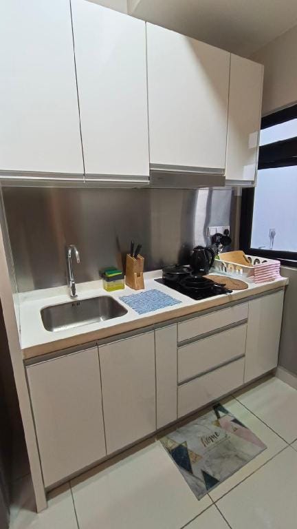 Legoland 2min C-16-04/1Bedroom queen size bed Apartment in Johor