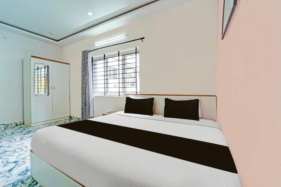 Super Hotel O Vijaynagar Road Formerly Anmol Peace Stay Hotel in Ooty