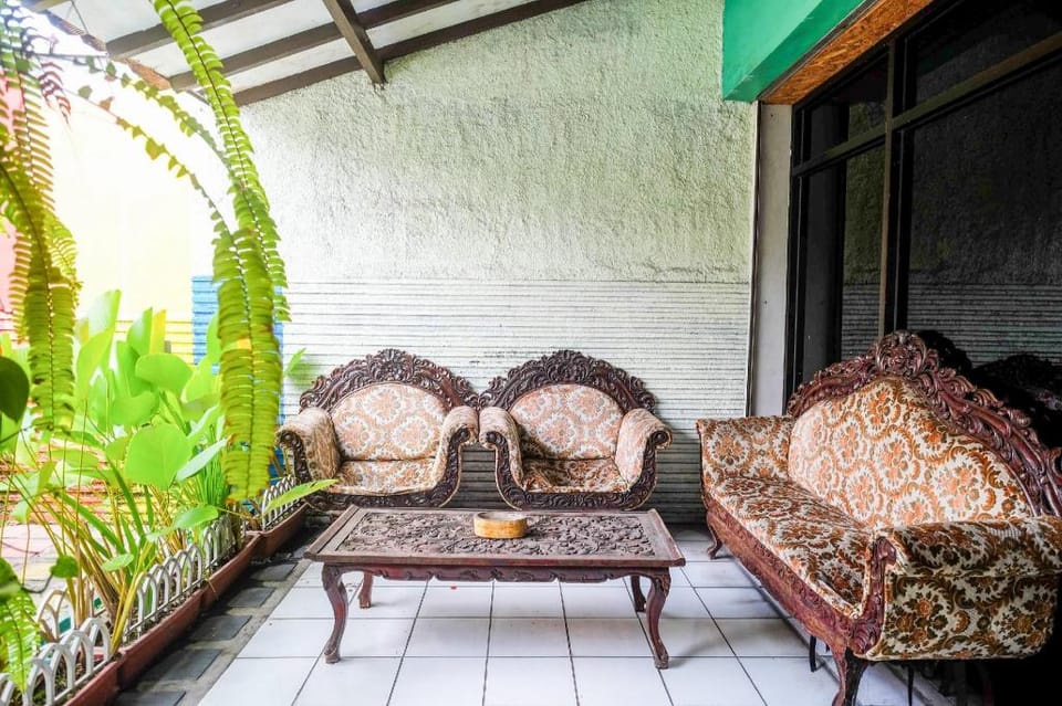 RedDoorz near Lotte Mart Maguwoharjo Yogyakarta Hotel in Special Region of Yogyakarta