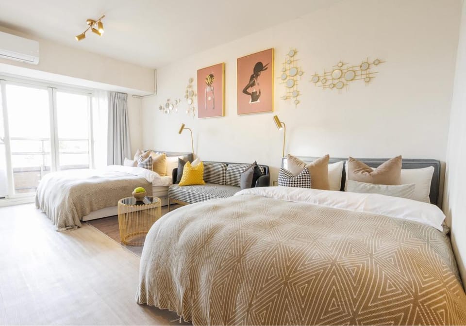 Sleep Inn R2, Room for 2-4 People, Room 101 View Vacation rental in Taipei City