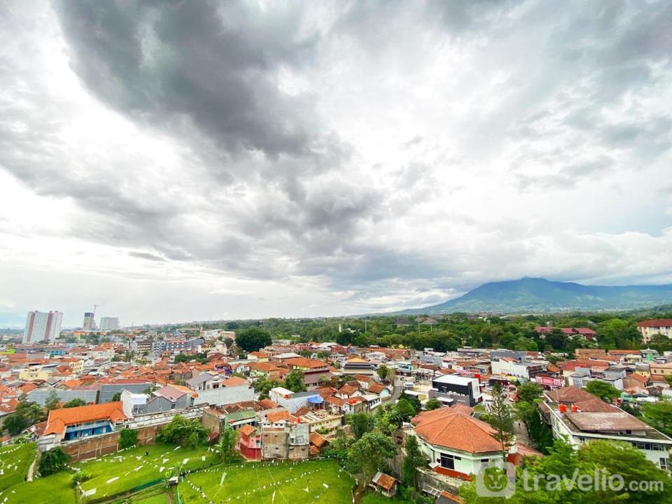 DeluxeCozy 2BR Skyland City Jatinangor By Travelio Apartment in West Java
