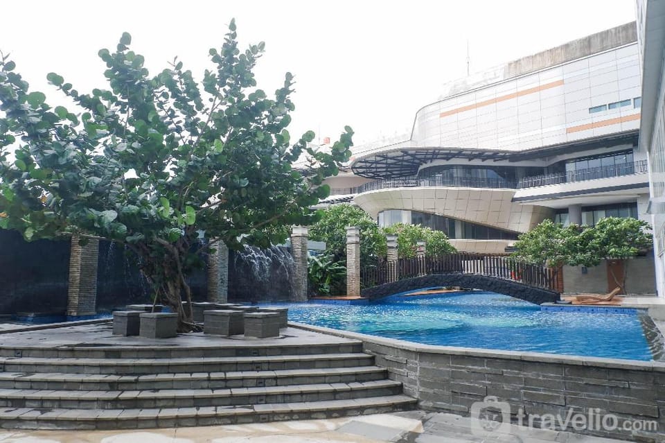 NiceRelax 1BR at Grand Sungkono Lagoon By Travelio Apartment in Surabaya