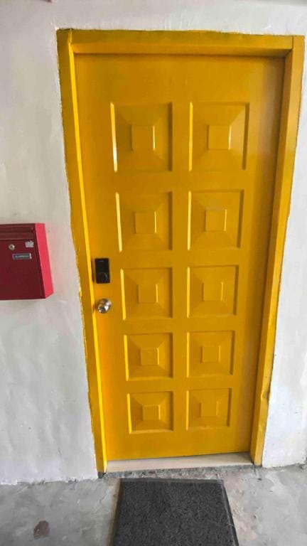 Studio 4th Floor (stairs) with Unli Wifi & Netflix Vacation rental in Cagayan de Oro