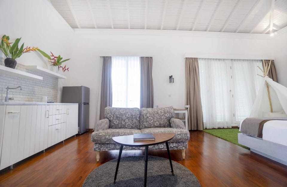 Papasan 3 BR Private Pool Villa at Canggu #ZN Villa in North Kuta