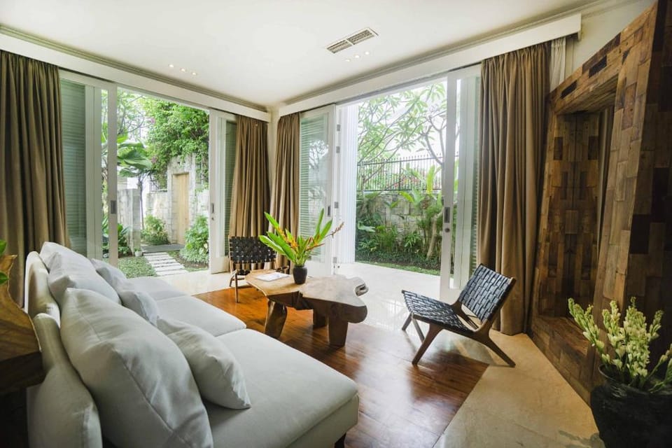 Papasan 3 BR Private Pool Villa at Canggu #ZN Villa in North Kuta