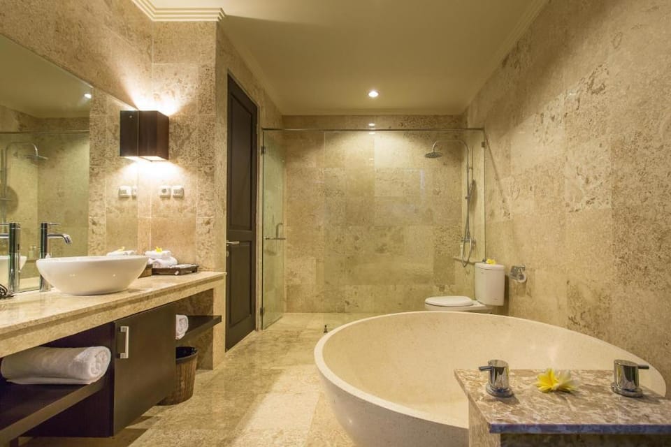 Tranquil Traditional-designed 2BR Villa in Uluwatu Villa in Bali