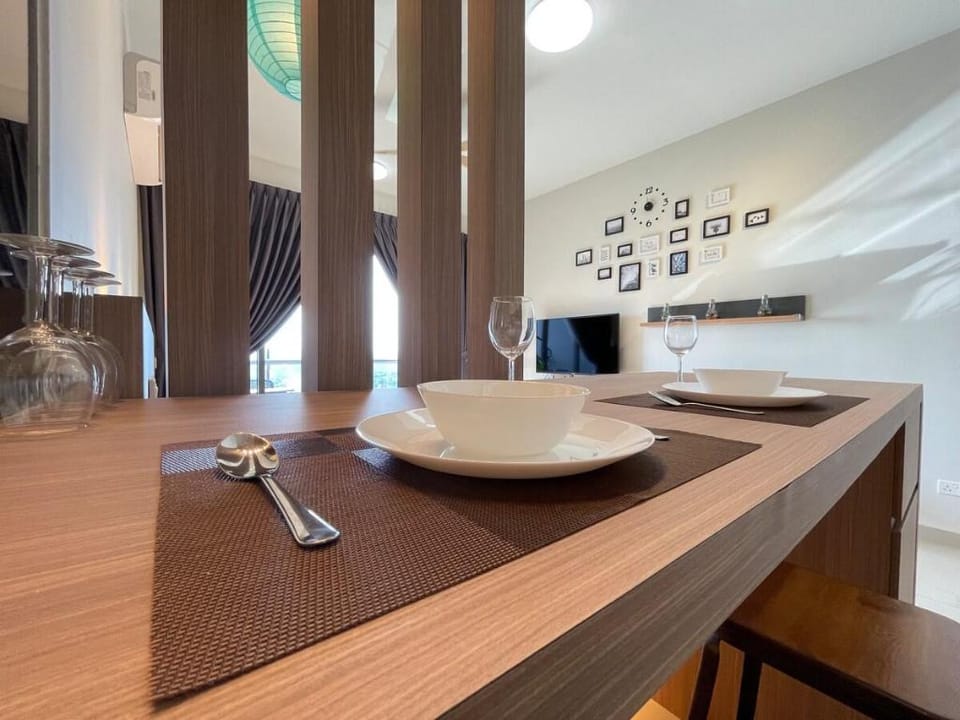 Big Pool 2.5km to Jonker Walk Cozy 1B1B max 6pax Apartment in Malacca