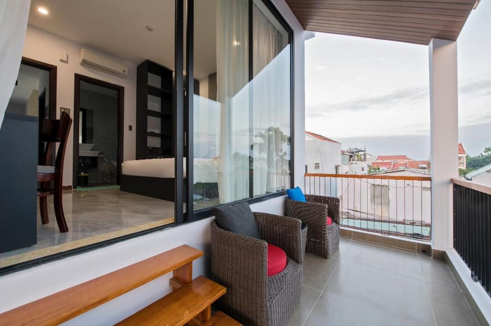 Khong Cam Garden Villa - Two-Bedroom Suite Balcony Apartment in Hoi An