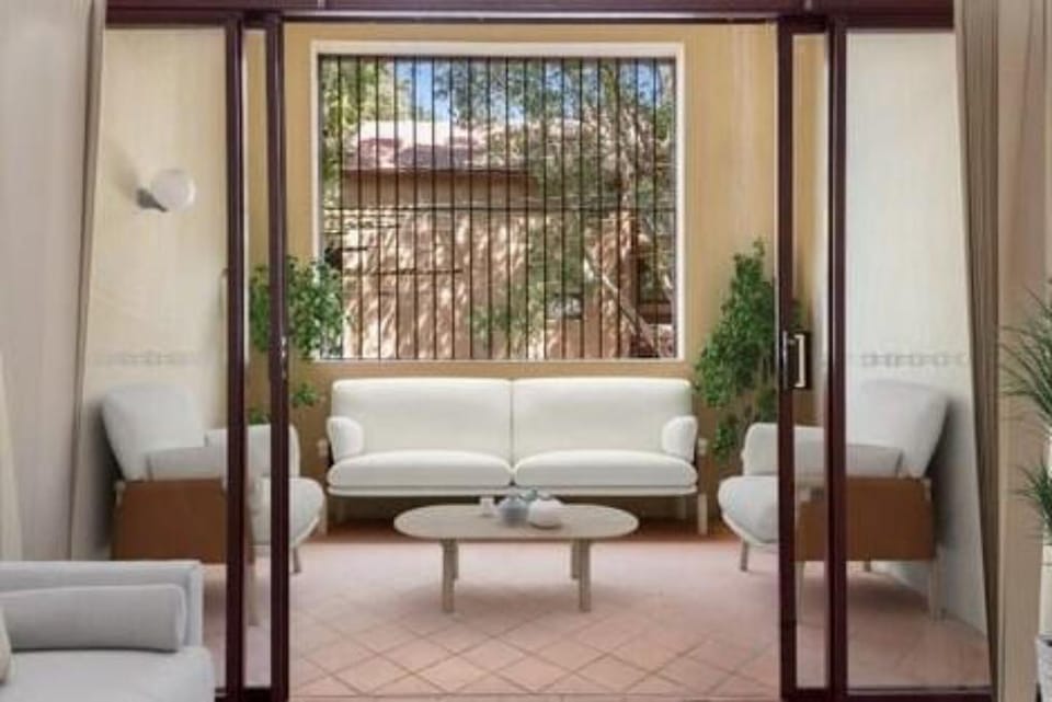 Lovely 1-bedroom unit with pool and gym. Apartment in Surry Hills
