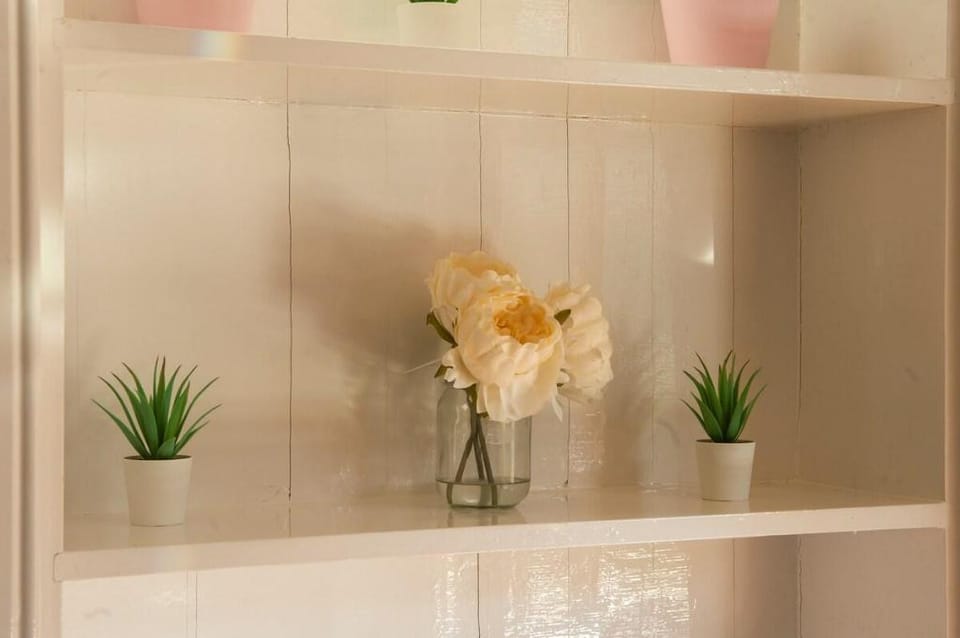 Holyrood Park Apartment near Royal Mile and Palace Apartment in Edinburgh