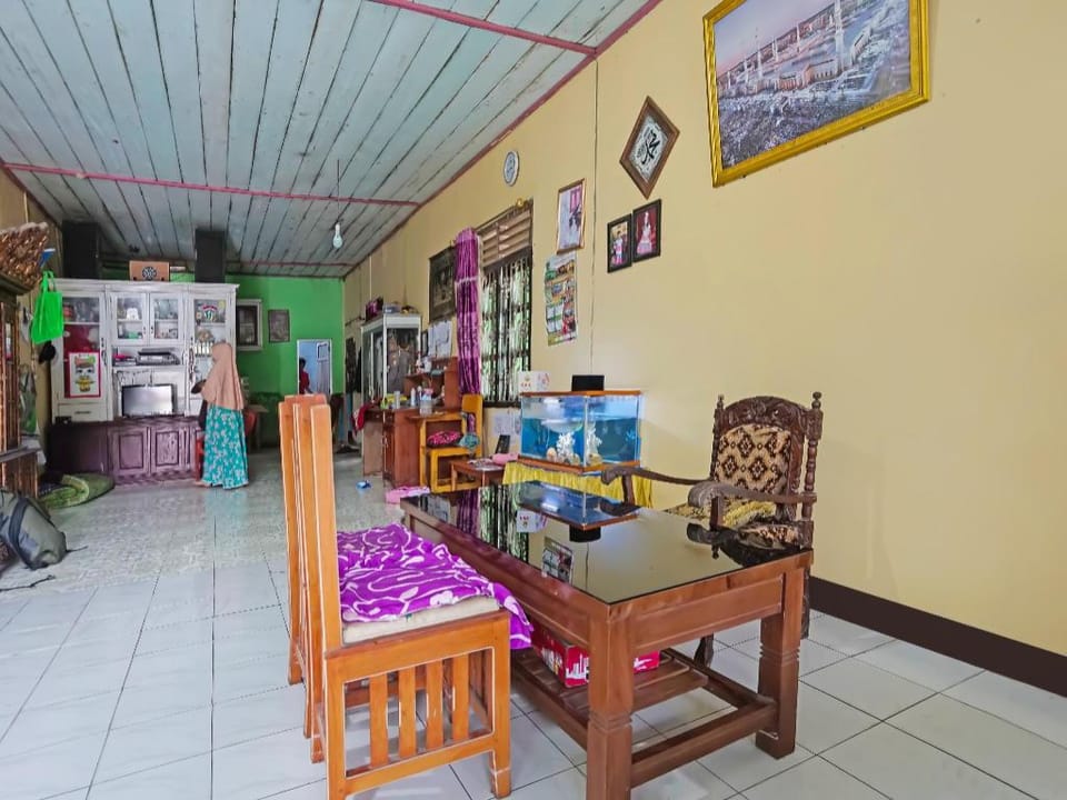 Hotel O Arfan HouseNearDanau Ranau Hotel in Indonesia