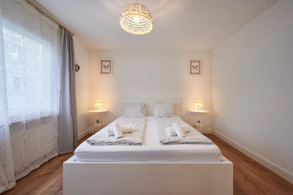 Stay Switzerland - Mountain View Apt Interlaken Apartment in Interlaken