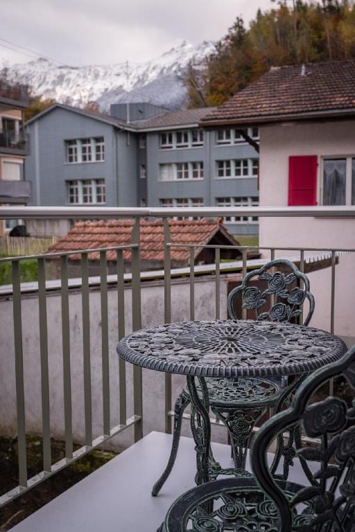 Stay Switzerland - 2 Bedroom Mountain View Apt Apartment in Interlaken