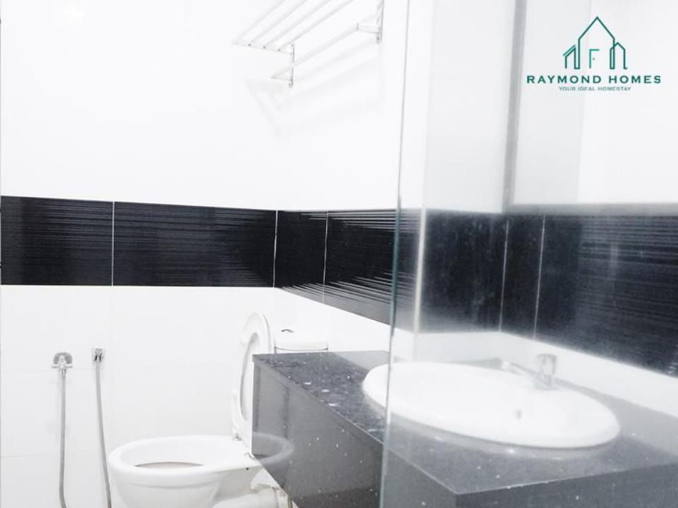 Friendmily Suite 2BR #CityView #5pax Apartment in George Town