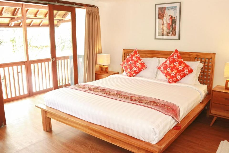 Blossom 3 BR Private Pool Villa at Canggu #ZN Villa in North Kuta