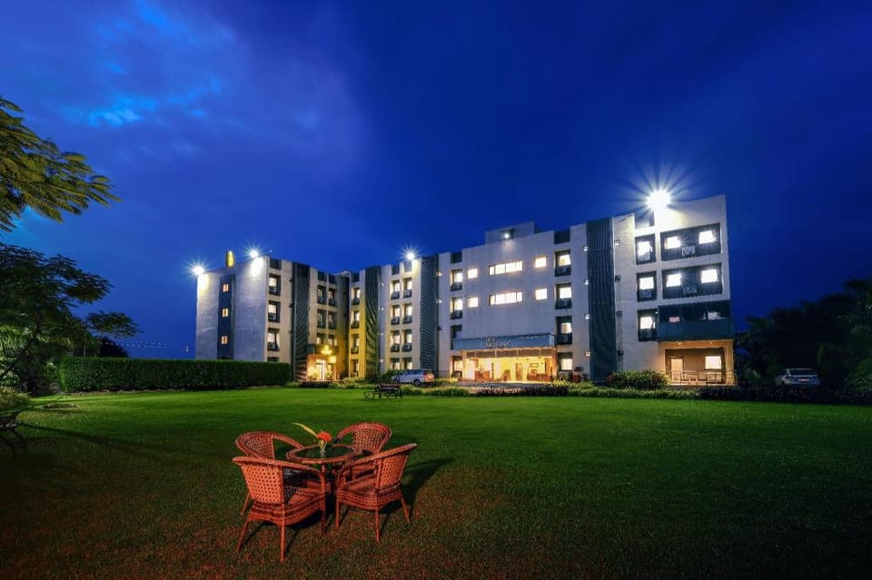 Treehouse Morina Hotel in Gujarat