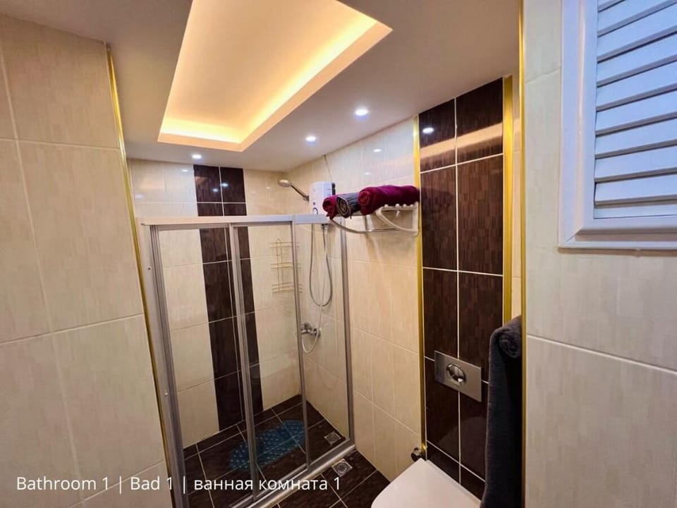 First Sea Line 3+1 | Home Cinema | 2x Bath | 4xA/C Apartment in Mersin