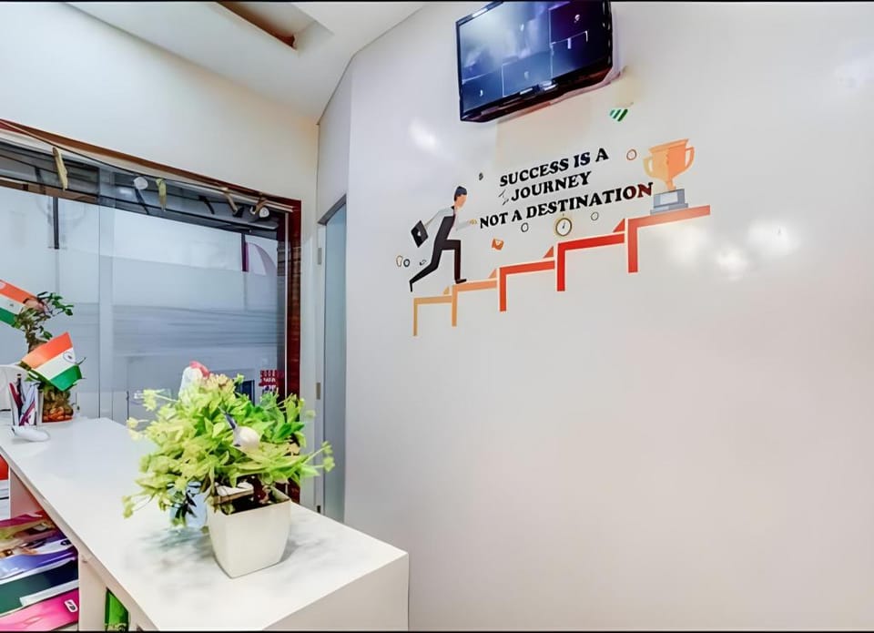Super Hotel O Seventy stay in Hotel in Chandigarh