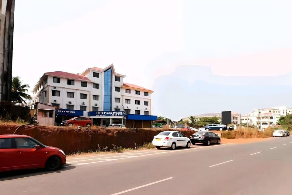 HOTEL PLAZA AVENUE Hotel in Karnataka