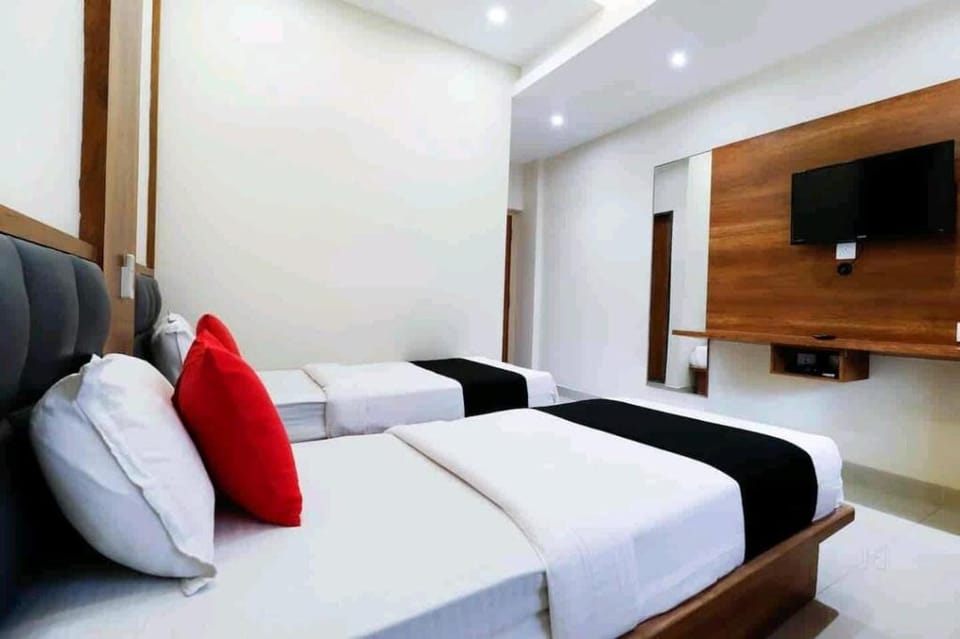 HOTEL PLAZA AVENUE Hotel in Karnataka