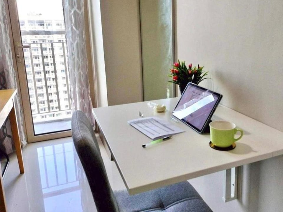 Penthouse at the Coast + Netflix/ Disney/Prime Apartment in Pasay
