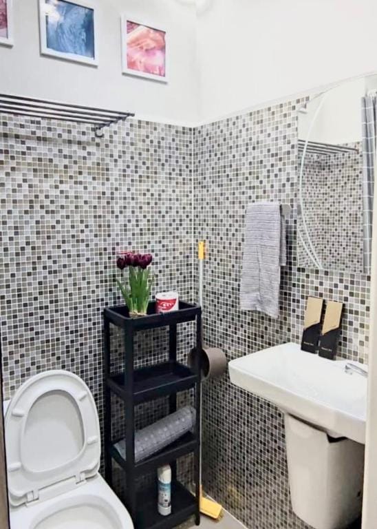 Penthouse at the Coast + Netflix/ Disney/Prime Apartment in Pasay
